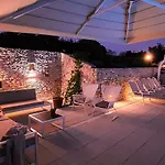 Bacio With Heated Pool, Starlink Internet Brstanovo