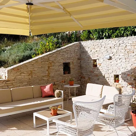 Bacio With New Heated Pool