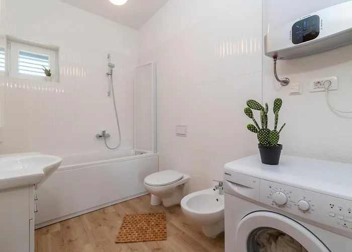 Bacio With Heated Pool, Starlink Internet